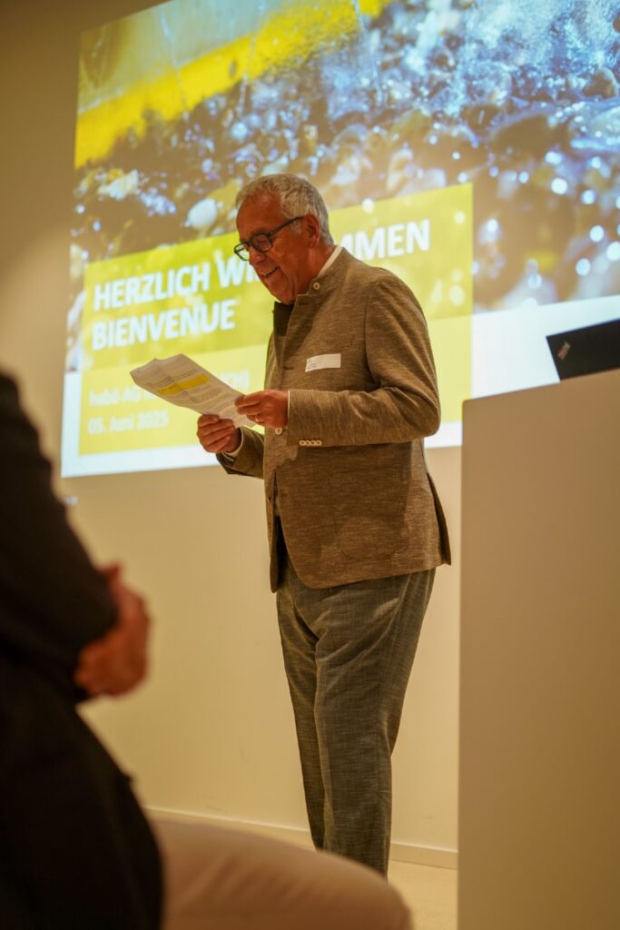 Begrüßungsrede vor der Präsentation „Herzlich willkommen – Bienvenue“ bei der habö AG