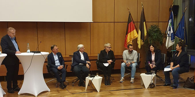 Podiumsdiskussion „Oberrhein: Handel ohne Grenzen!“ im Rathaus Weil am Rhein