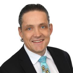 Porträt Dr. Manuel Friesecke